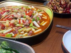 -三叔特色自贡菜(中海国际店)