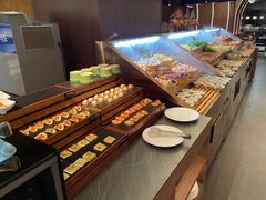 -牛YO寿喜烧·铁板烧和牛火锅自助(市府恒隆店)