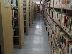 -上海市静安区图书馆(新闸路馆)