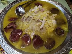 杀猪菜-上山下乡农家菜(加州水郡店)