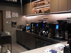 -瑞幸咖啡(新生活广场紫金山路店)