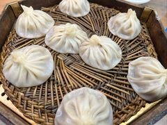贾三羊肉灌汤包-西安贾三灌汤包·回坊小吃·清真炒菜(北院门总店)
