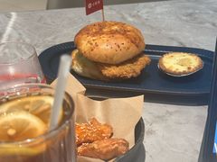 -必胜客(鳌江万达店)