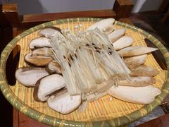 菌菇拼盘-赵胖炙子烤肉&深夜酒馆(簋街店)