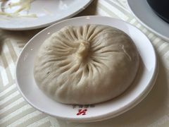蟹黄汤包-怡园饭店-餐厅(四望亭店)