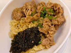 肥牛捞出前一丁套餐-香港新发烧腊茶餐厅(万象店)