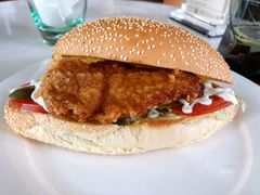 特色猪排包-深圳温德姆至尊酒店·大堂吧·户外花园