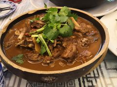 -客家大院·非遗赣南客家菜(郁孤台店)