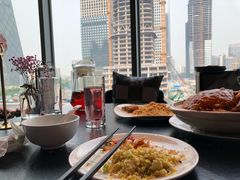 -VENCHI 闻绮(北京国贸商城店)