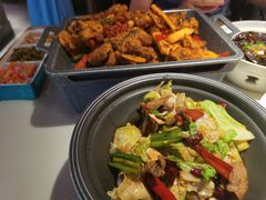 -荷塘秋月·本帮江浙菜(国权路店)