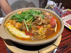 老广味牛杂煲-沙胆彪炭炉牛杂煲(上海日月光广场店)