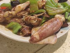 -蚝堡·生蚝海鲜烧烤物种起源•海肠捞饭(刘公岛店)
