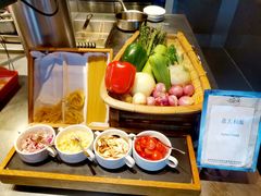 -锦厨国际自助餐厅 · 云端景观 (昆明索菲特大酒店)