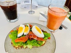 烟熏三文鱼牛油果酱吐司-BAKER&SPICE(国金中心商场店)