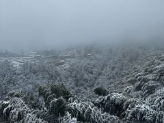 -罗田薄刀峰风景区