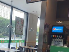 -德克士(宝龙天地店)