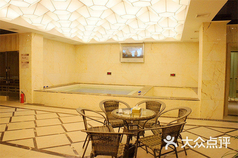 大千休闲会馆浴池图片 - 第77张
