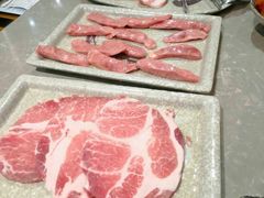 -哈哈碳都·牛肋条无限自助烤肉(台江万达店)