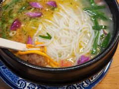 -双桥园·云南过桥米线(古城南门店)