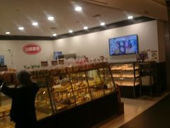 面包甜点陈列柜-山崎面包(百联世纪店)