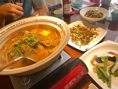 -魏铭鱼头捞饭(晋阳路店)