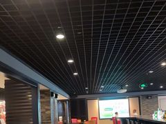 -上海锦江汤臣洲际大酒店柒酒廊