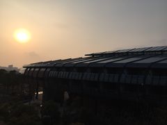 -上海滴水湖皇冠假日酒店