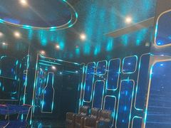 -乐翻天量贩式KTV(淞发路店)
