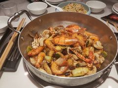 -七欣天香辣蟹火锅(闵行浦江欢乐颂店)