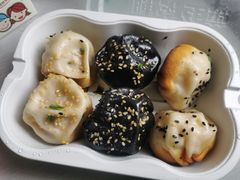 生煎三拼-陈家生煎(世茂双子塔店)