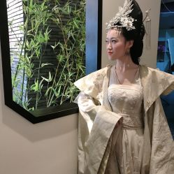 点击看大图 -盘子女人坊古装写真摄影(深圳店)