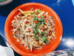 -马路边边串串香(苗栗路店)