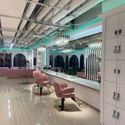 -BULB STUDIO 巴柏明星发型工作室