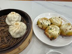 -老西白点心店