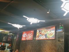 -云晓光头烧烤吧(德平路店)