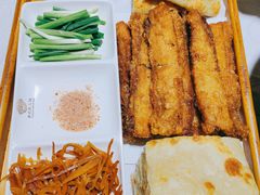 -闻道食府烙饼卷带鱼(原车耳营店原大觉寺店)