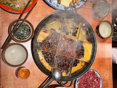 -周小明火锅(黑金冠社区店)