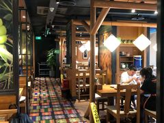 大堂-云海肴·汽锅鸡·云南代表菜(天山百盛优客店)