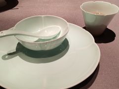 -左庭右院鲜牛肉火锅黑金店(陆家嘴中心店)