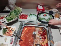 -海底捞火锅(高新万达店)