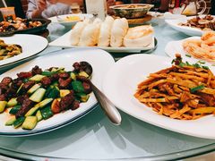 -老船夫婚宴婚庆会馆(延吉路店)