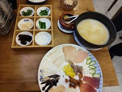 -桥香园云南过桥米线(红龙井店)