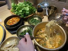 -金顺韩式烤肉·网红烤肉店(广利路店)