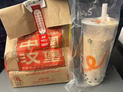 -塔斯汀中国汉堡(江南万达店)
