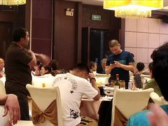 -雅侃酒店(琼花大厦店)