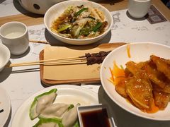 -关东小磨东北菜(漕河泾印象城店)