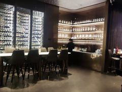 -wineapp葡萄酒餐吧(外滩金融中心店)