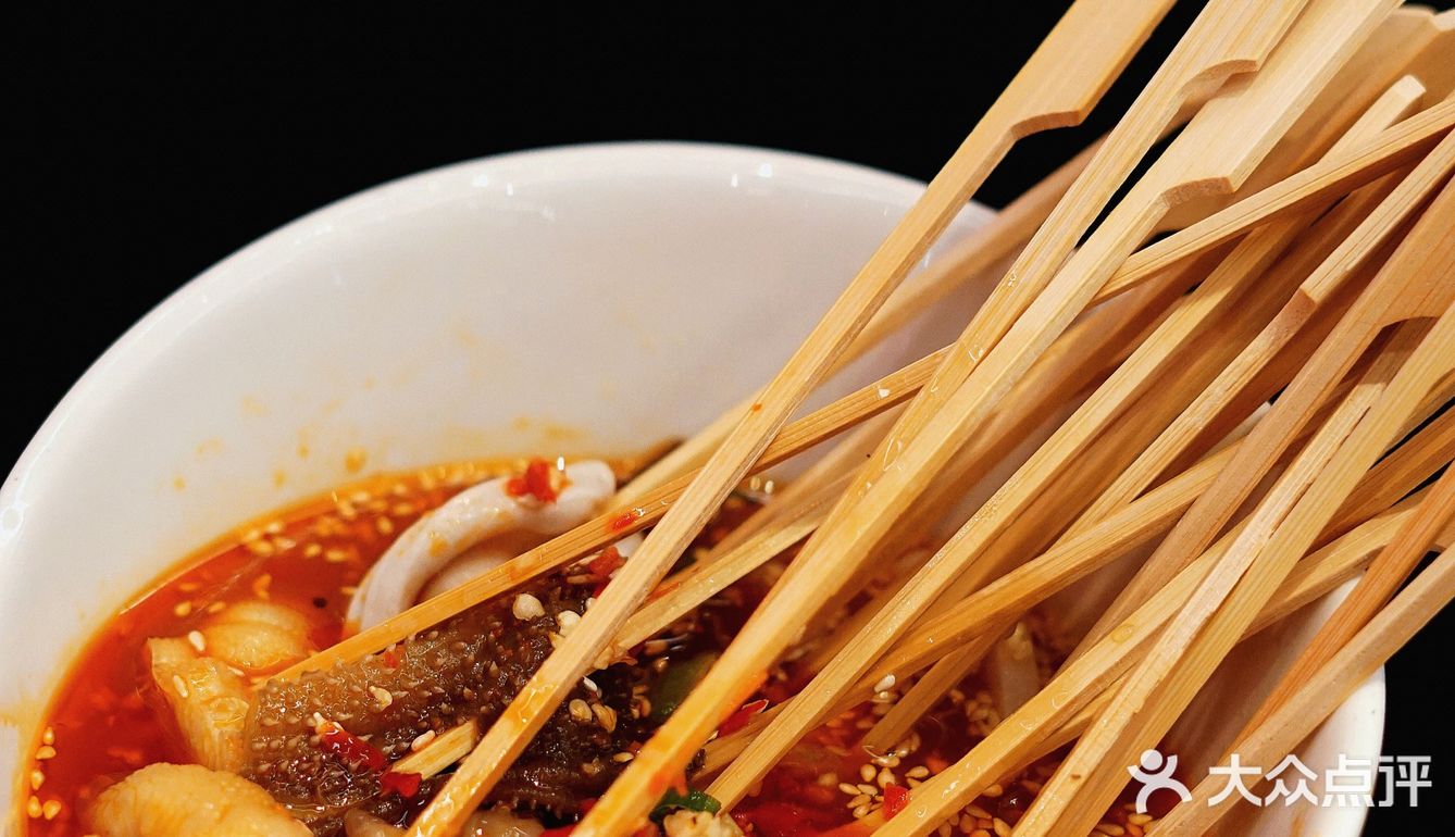 成都探店｜鲜香美味的胶汁牛杂，一煲带你牛气冲天！😄😄