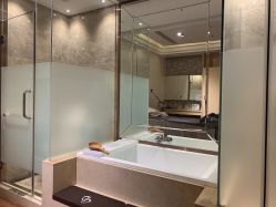 -EC BEAUTY易思美容