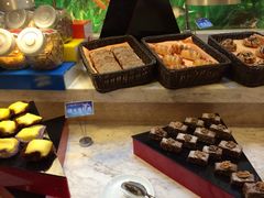 -舜耕山庄四时万和自助餐厅